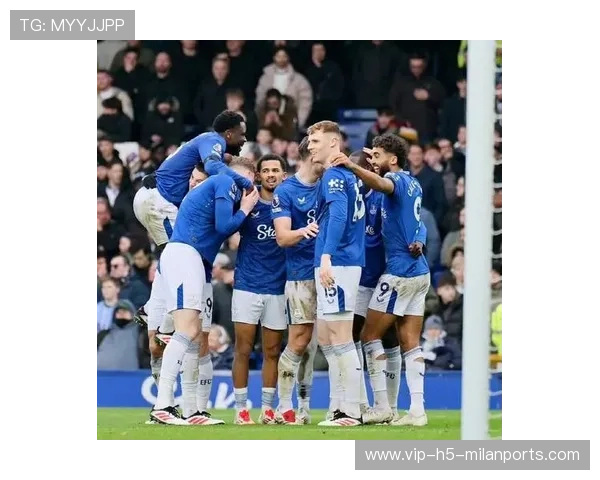 欧冠小组赛爆出惊天冷门:巴萨、切尔西、本菲卡齐失利,命运之轮何去何从? 欧冠小组赛爆出惊天冷门:巴萨、切尔西、本菲卡齐失利,命运之轮何去何从?