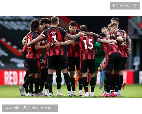 托特纳姆热刺与曼联防守漏洞与进攻契机分析双向对比 托特纳姆热刺与曼联防守漏洞与进攻契机分析双向对比