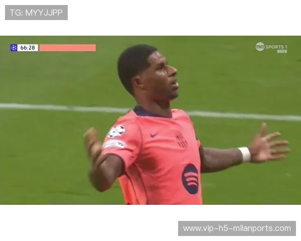 巴萨曼联开谈买断拉什福德！破门获全场起立鼓掌致敬，14场6球7助