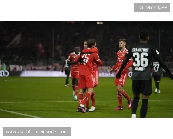 拜仁内部模拟冲刺环节中，萨内连续完成高难度突破