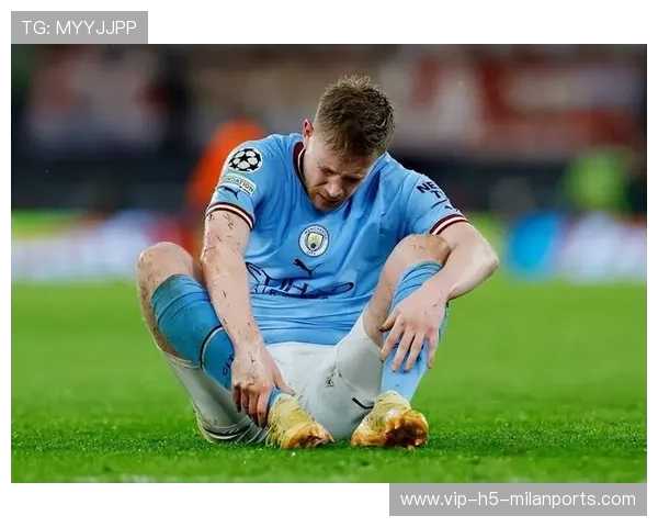 德布劳内脚外侧微调后再送精准斜传，曼城瞬间形成威胁