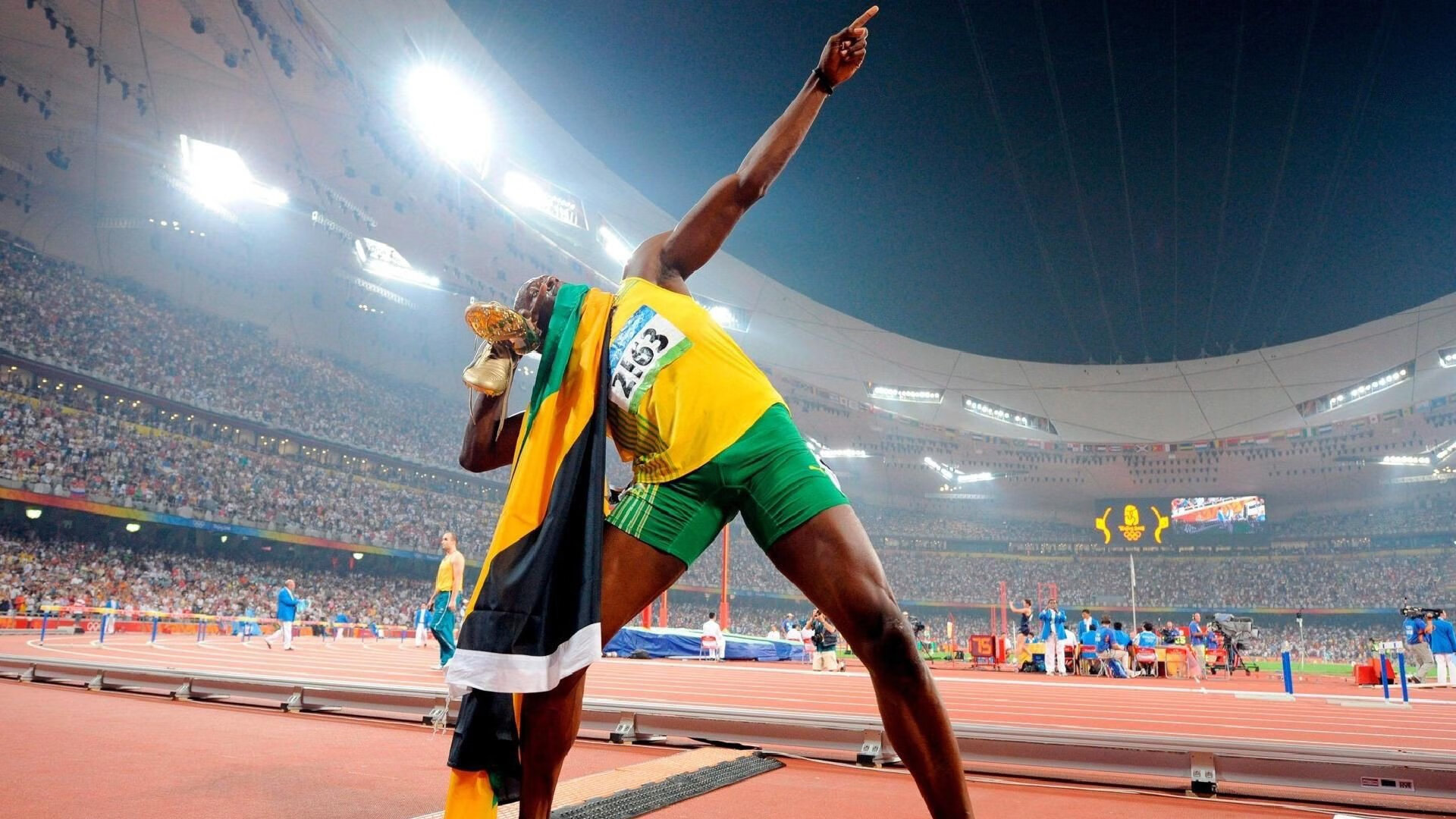 世界杯精彩瞬间合集:动容片段一网打尽!,世界杯最精彩的一场比赛视频