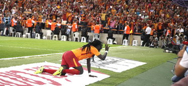 中国足球年度最佳射手数据整理，中国足球队最佳射手