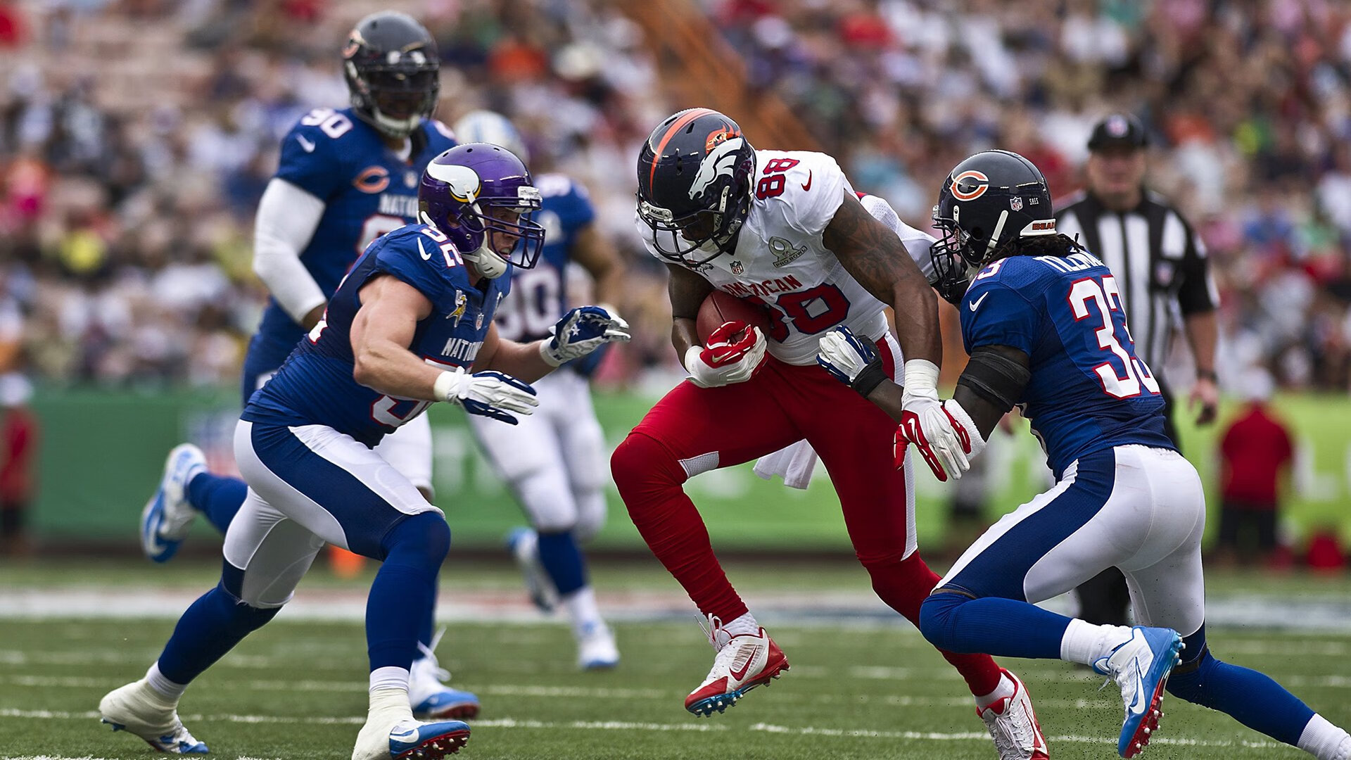 拉文快攻反击展现爆发力公牛持续领跑，拉文31分率公牛取季前赛四连胜